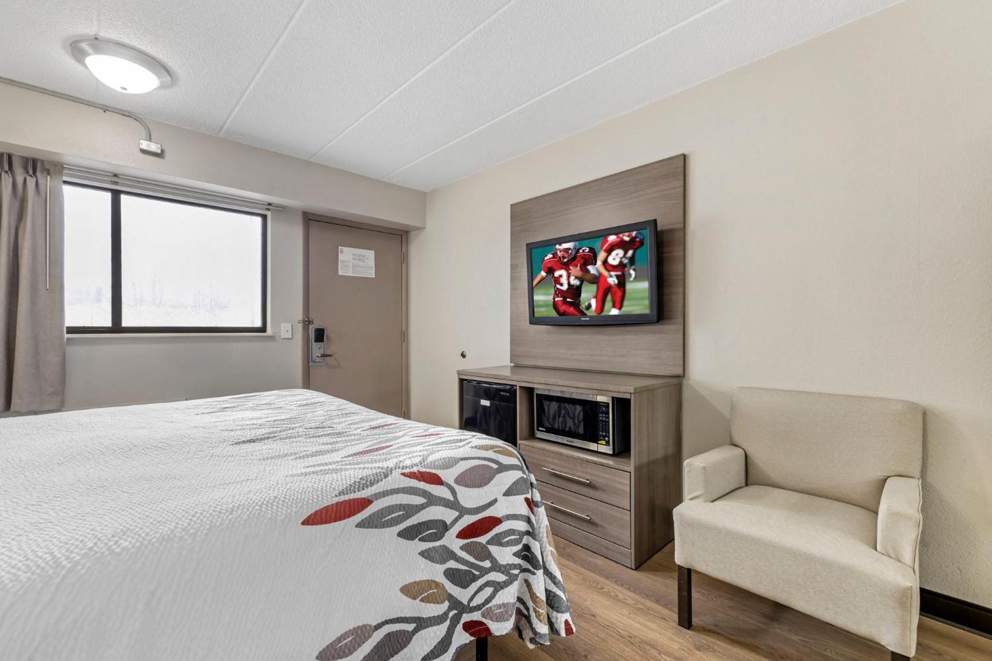 Red Roof Inn Parsippany Bagian luar foto
