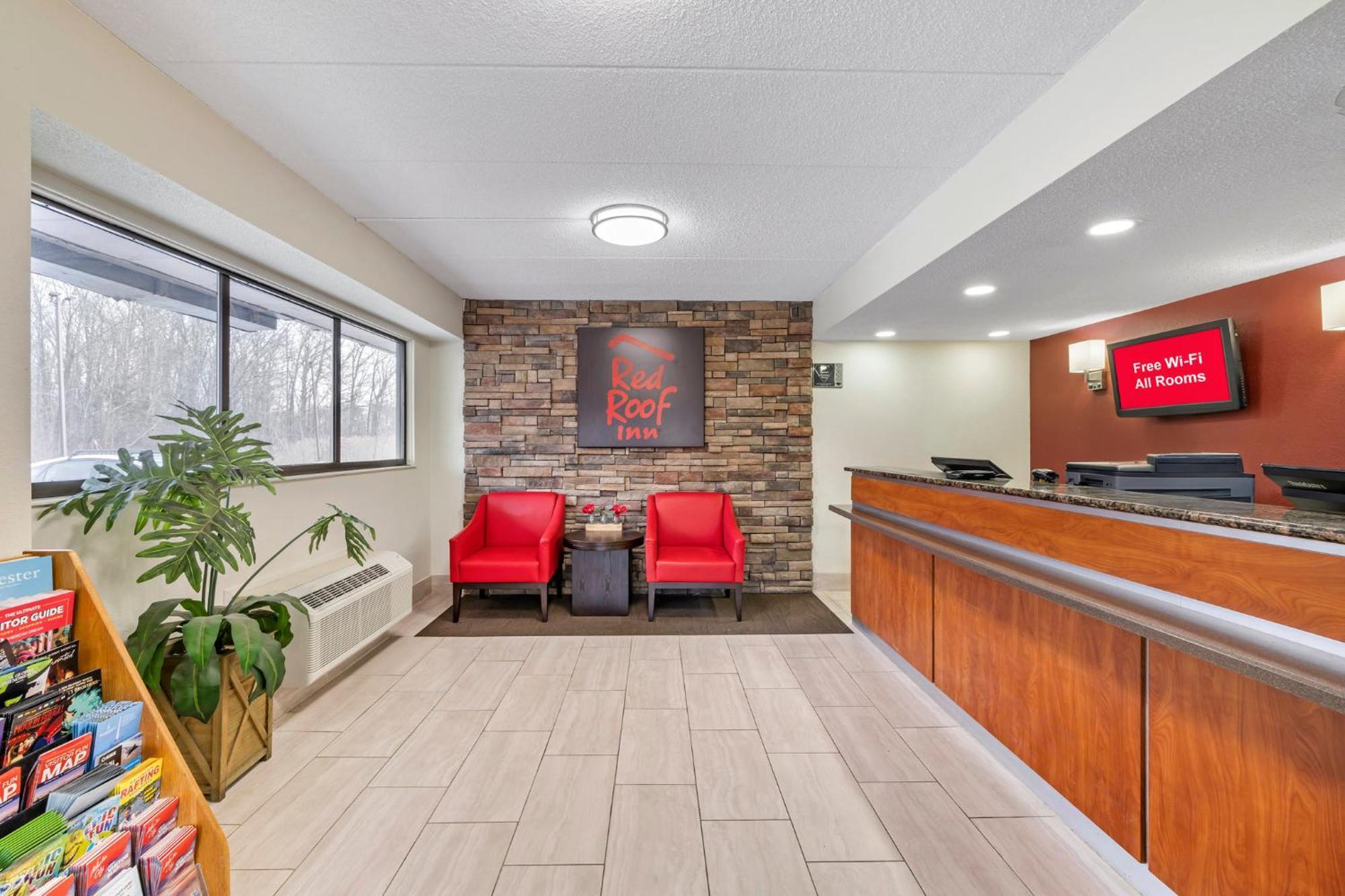 Red Roof Inn Parsippany Bagian luar foto