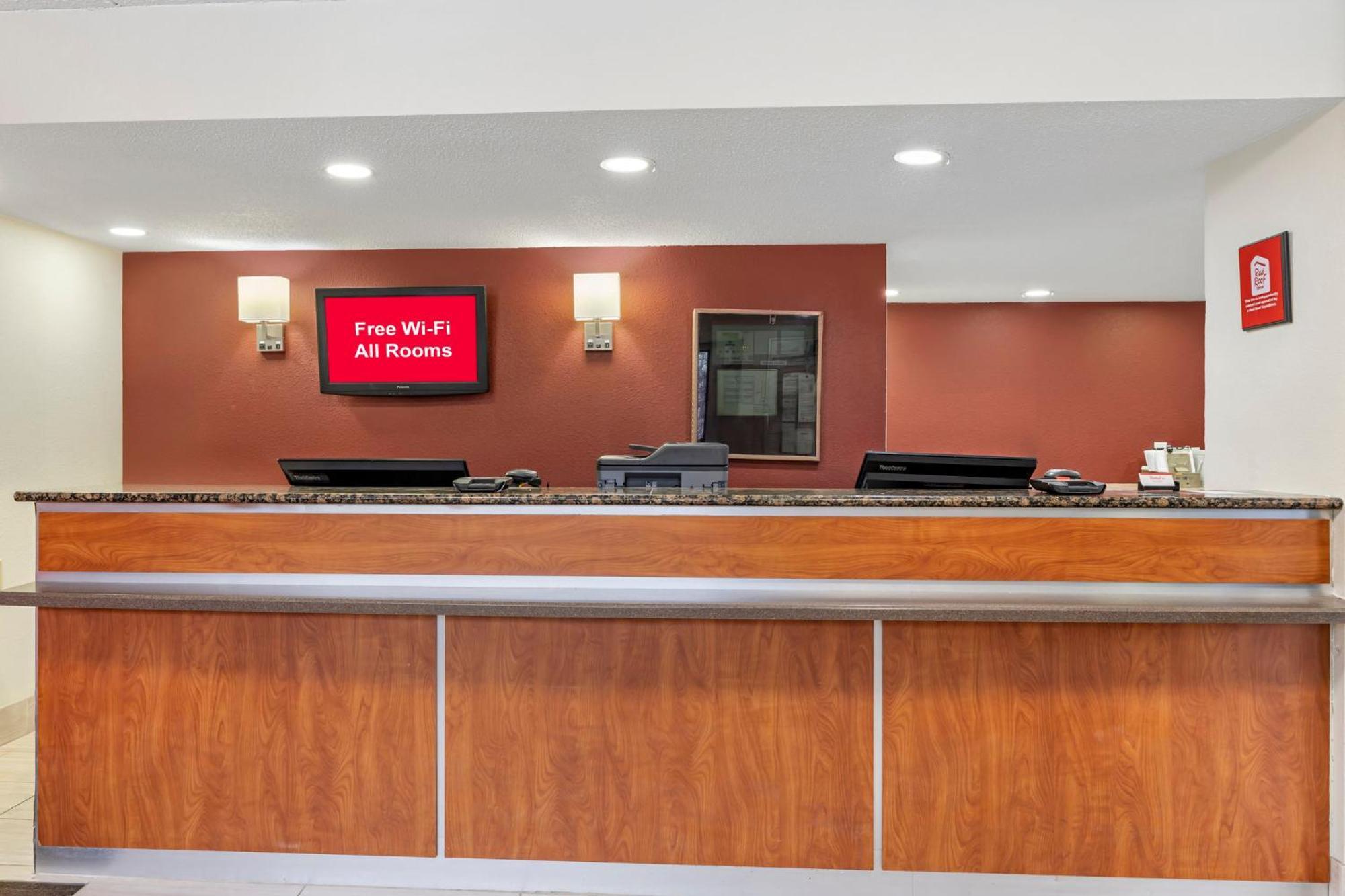 Red Roof Inn Parsippany Bagian luar foto