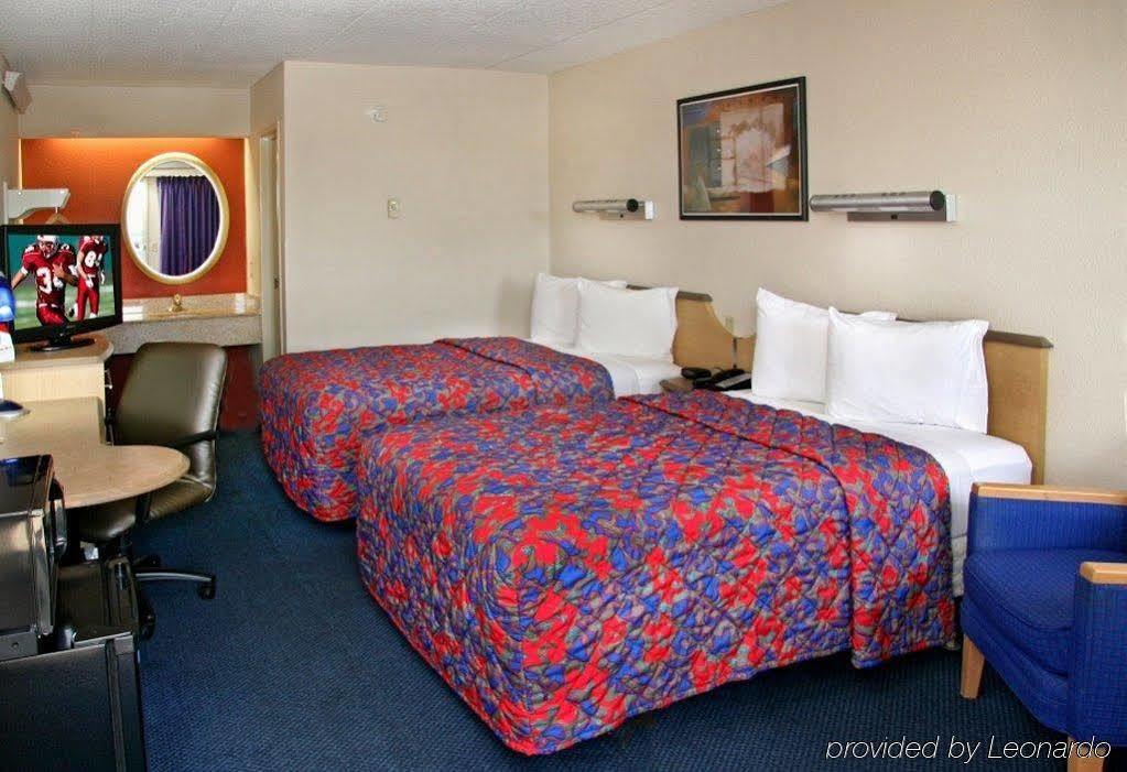 Red Roof Inn Parsippany Bagian luar foto